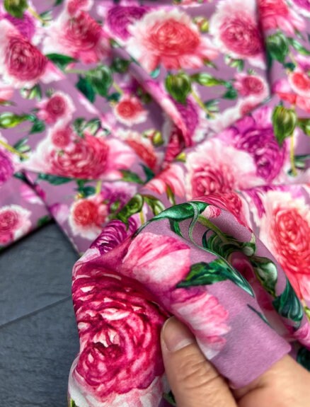 Wide silk elastic double crepe fabric, skirt fabric， mulberry silk fabric, rose red color flowers silk fabric, fabric by the yard